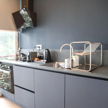 Heart Of * Τίρανα