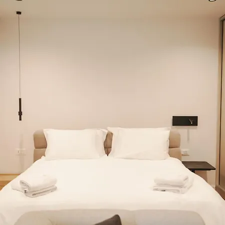 Apartment Heart Of *