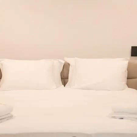 Apartment Heart Of *